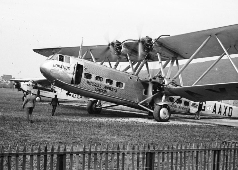 Flughafen Sternenfeld um 1933, Flugzeug: Imperial Airways London