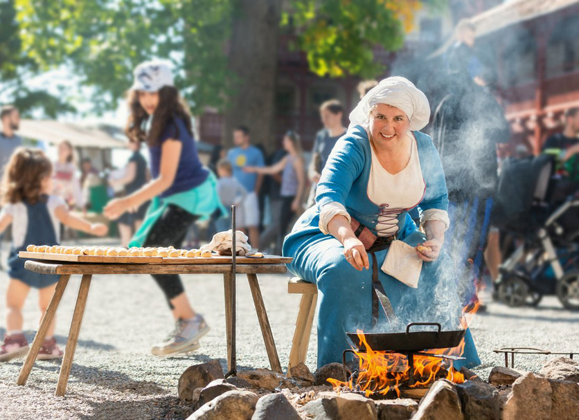 Kochen wie im Mittelalter auf Schloss Lenzburg an offenem Feuer