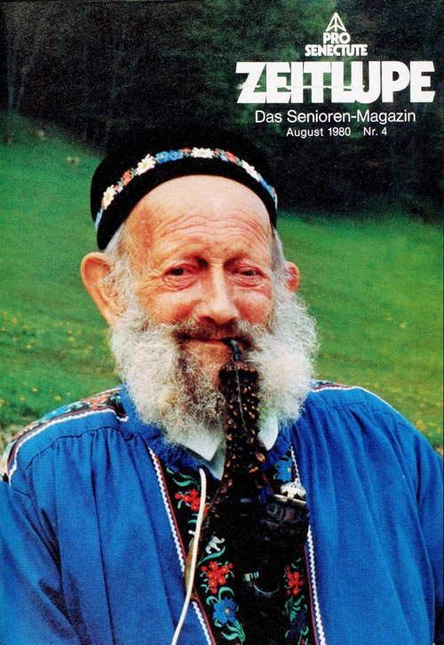 1980: Titelbild mit Luzi Krättlli, 77, der 22 Jahre lang alleine ein Bergheimetli im Prättigau bewirtschaftet hat