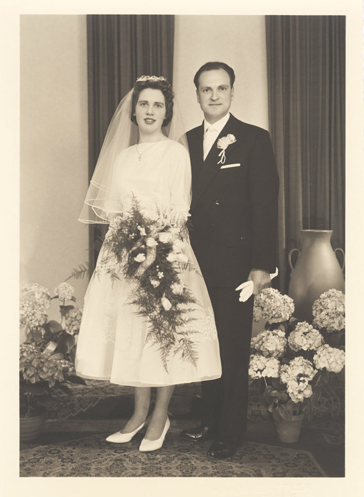 Hochzeitsfoto von Ehepaar Küttel.