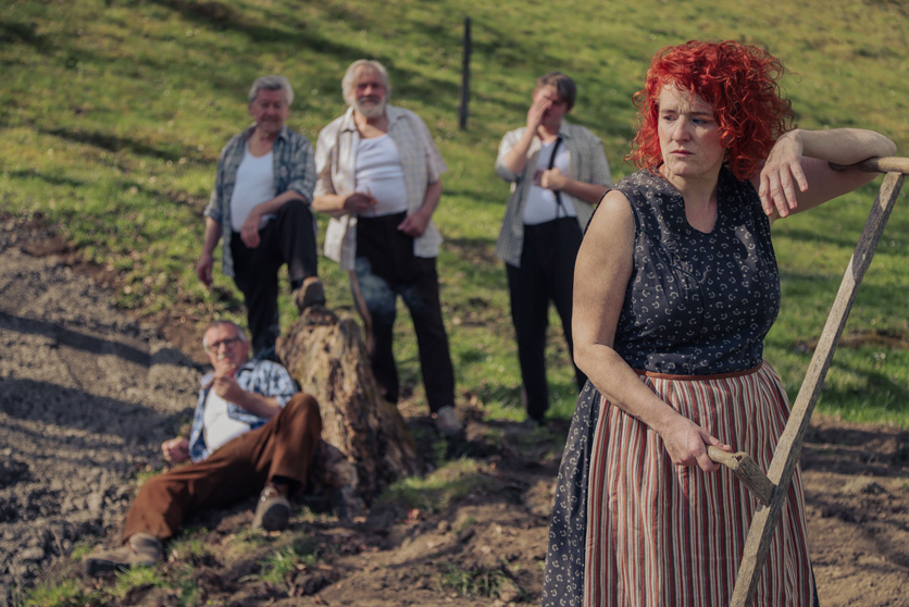 Bild aus dem Theaterstück "Bärner Gringe" im Ballenberg