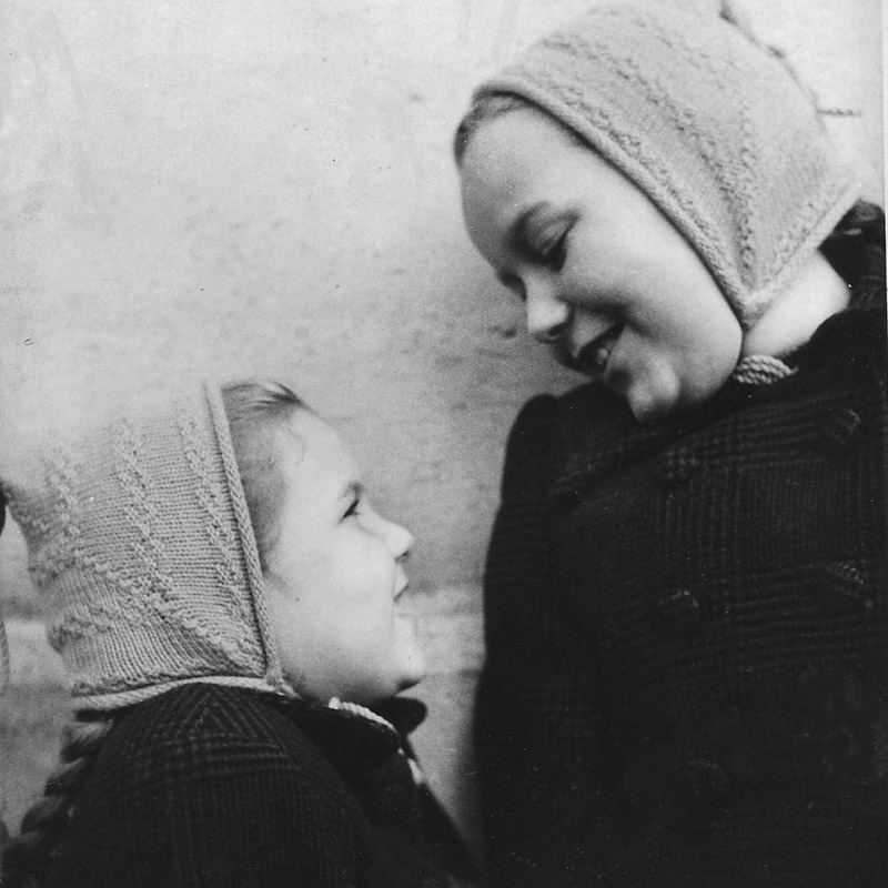 Ursula und Madeleine Burri, 1948